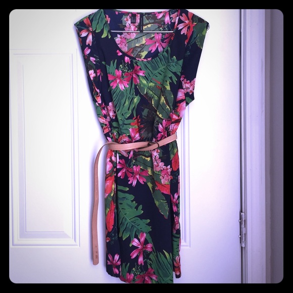 Hawaiian print dress