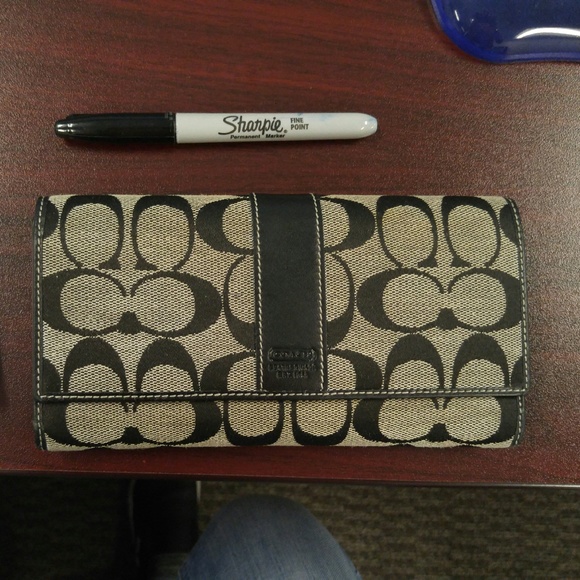 Authentic Coach wallet