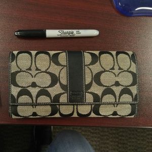 Authentic Coach wallet