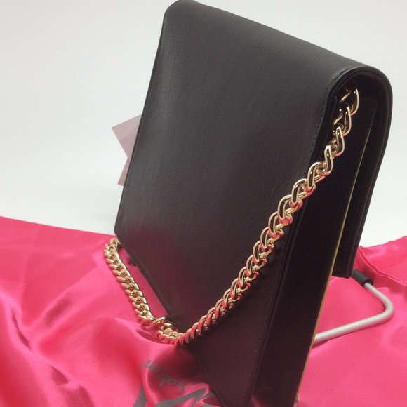 Hand Bag - Picture 2 of 4