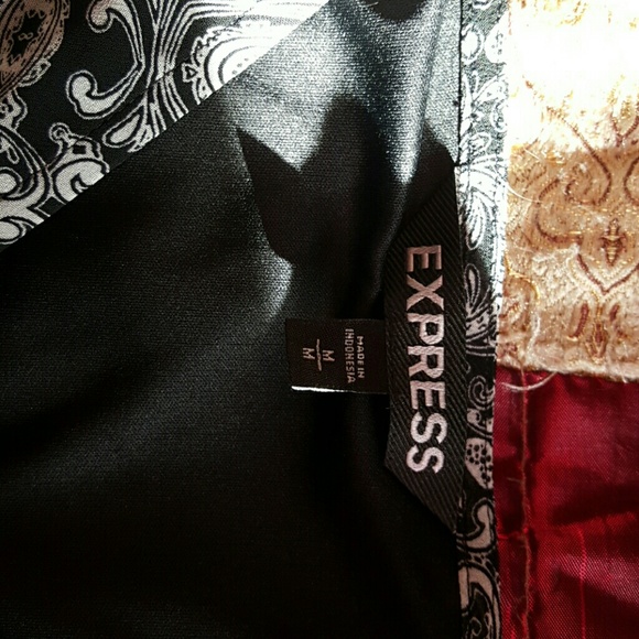 Express long sleeve romper - Picture 2 of 2