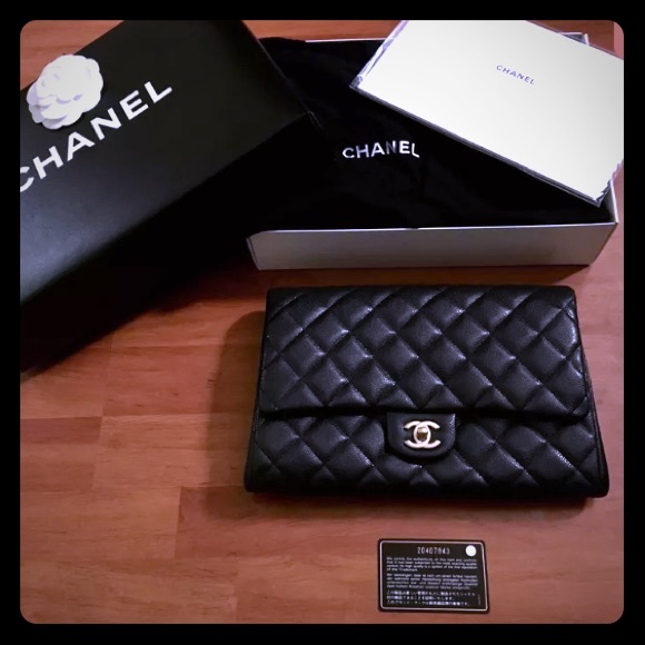 Authentic Chanel classic single flap quilted bag.