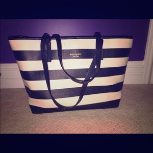 Kate spade purse