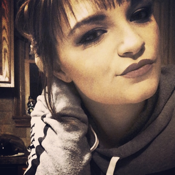 Meet your Posher, Kendal