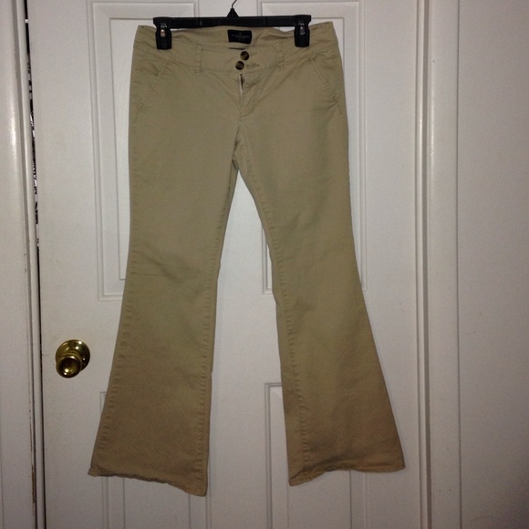 Khaki pants