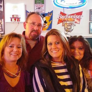 Meet your Posher, Kelli