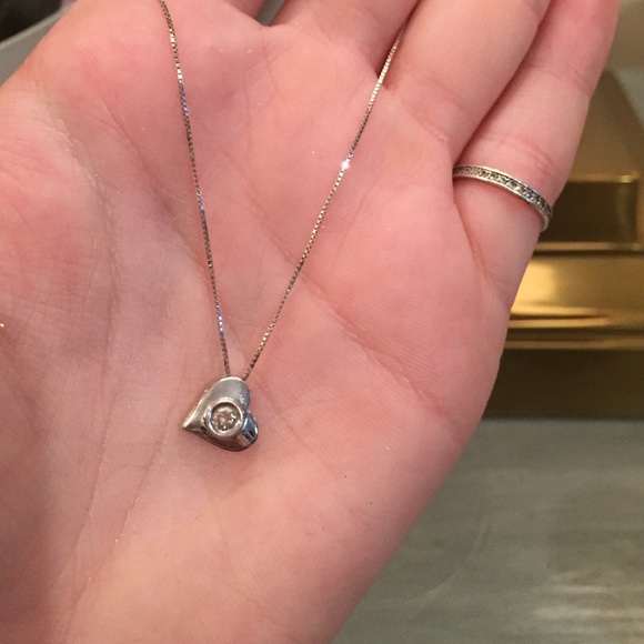 White gold and diamond heart necklace