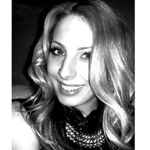 Meet your Posher, Alexandra