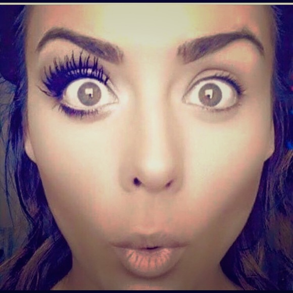 Younique 3D fiber lashes!!