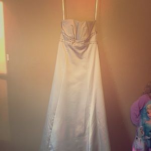 David's bridal dress
