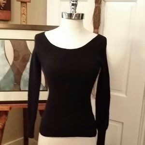 100% Cashmere sweater