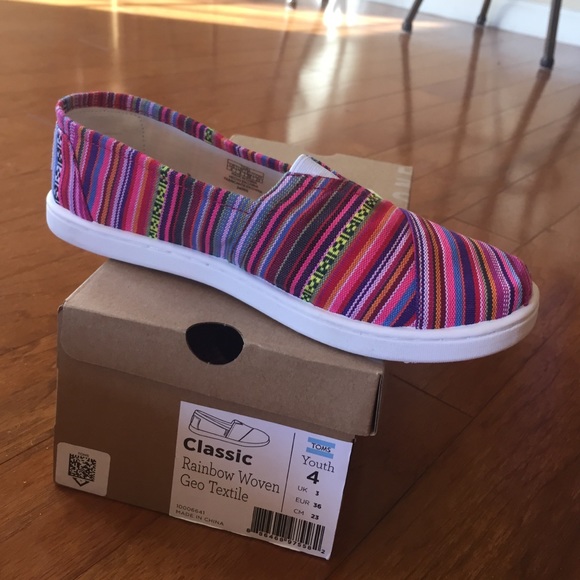 Classic Rainbow Woven Geo Textile TOMS