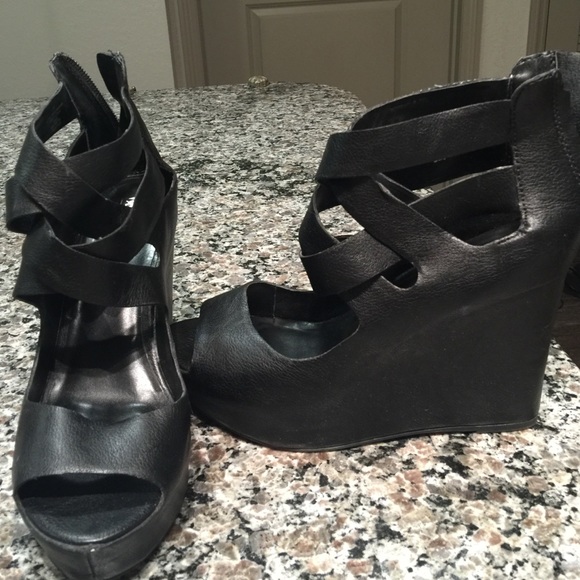 Seamless Wedges