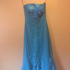 Blue prom dress