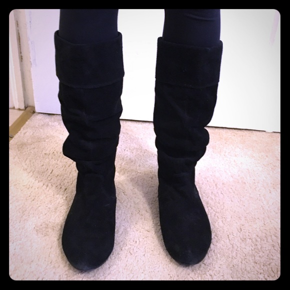 Black suede boots