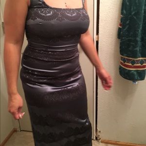 Grey/black formal dress. 6-8 size