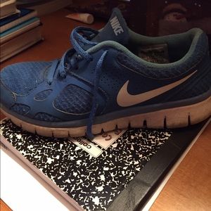 Nike Shoes Size 7.5