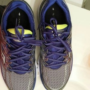 Saucony Hurricane PWRGRID+