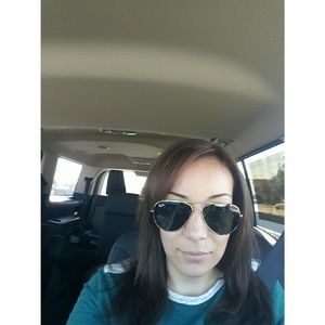 Meet your Posher, Karen