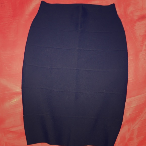 BCBG Pencil skirt