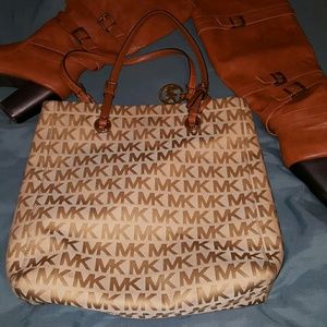 Michael Kors MK Signature Tote