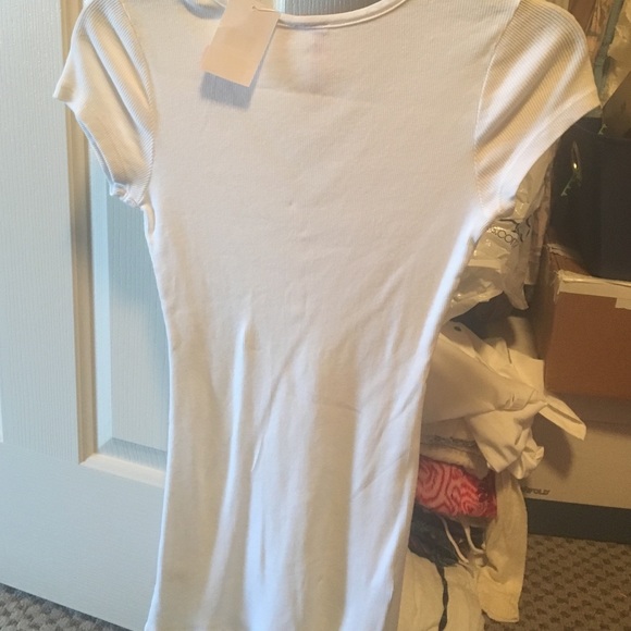 Basic White Tee button down - Picture 2 of 4