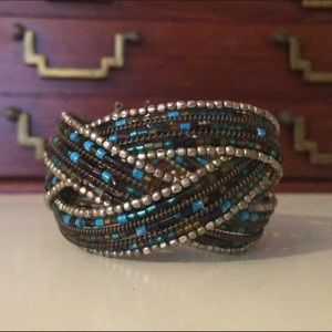 Bracelet never worn.