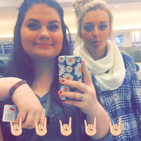 Meet your Posher, Shay