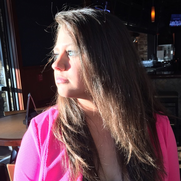 Meet your Posher, Anna - Picture 4 of 4