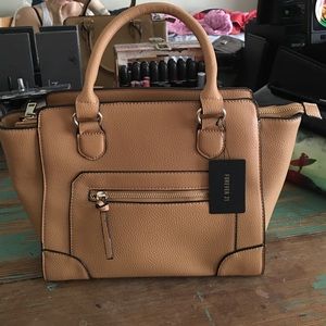 Brand New Forever 21 purse