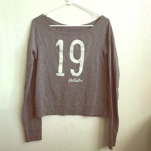 pullover sweatshirt !