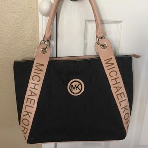 Michael Kors Tote