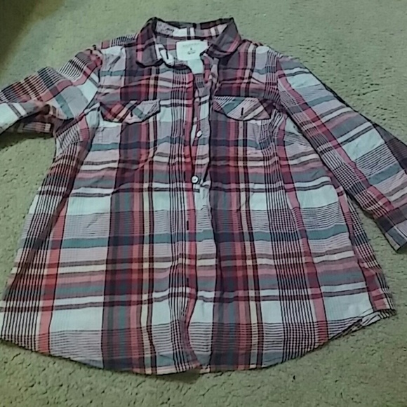 3/4 sleeve button up