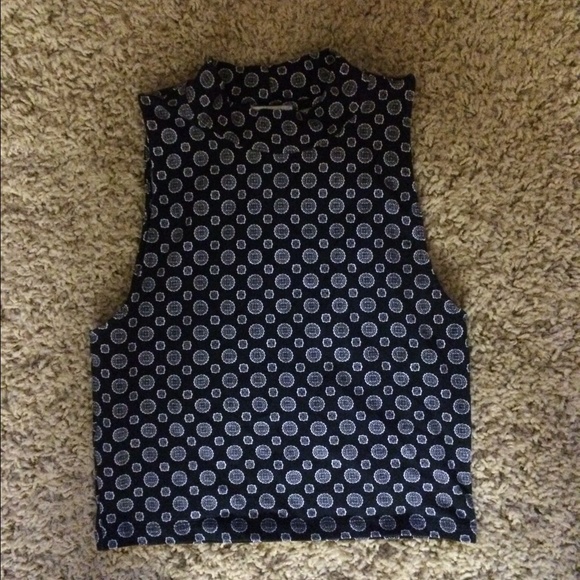 Mock Neck Crop Top Size Medium