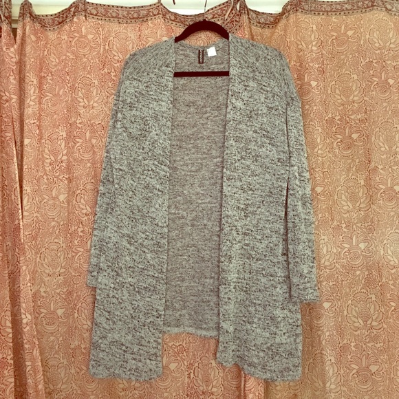 NWOT Specked cardigan