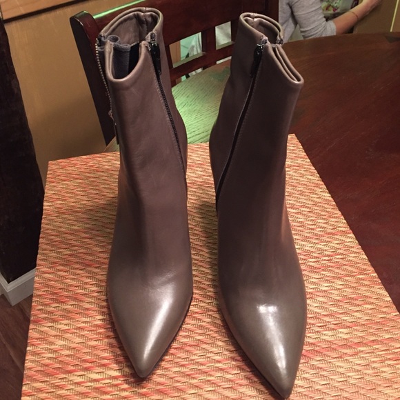 Moero Booties - Picture 2 of 2