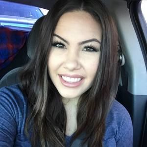 Meet your Posher, Elly