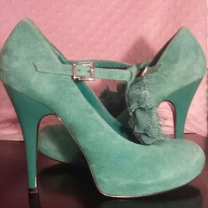 Gianni Bini Teal T-Strap Heels.