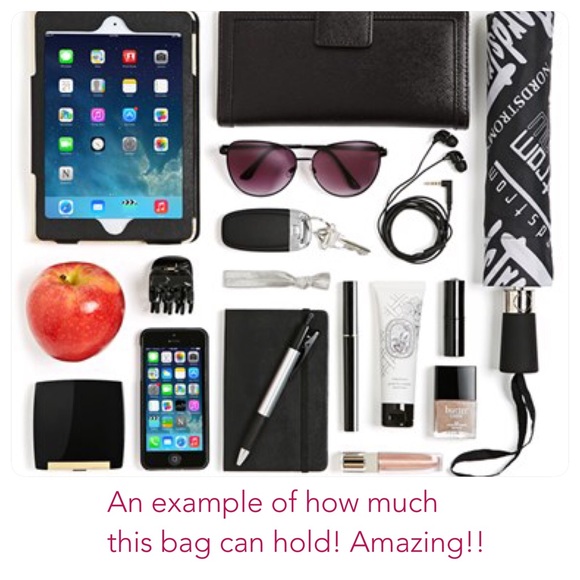 Michael Kors Large Hamilton Saffiano Leather Tote - Picture 3 of 4