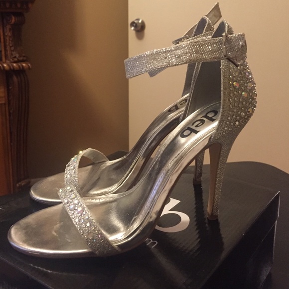 Silver Sparkle Strapless Heel
