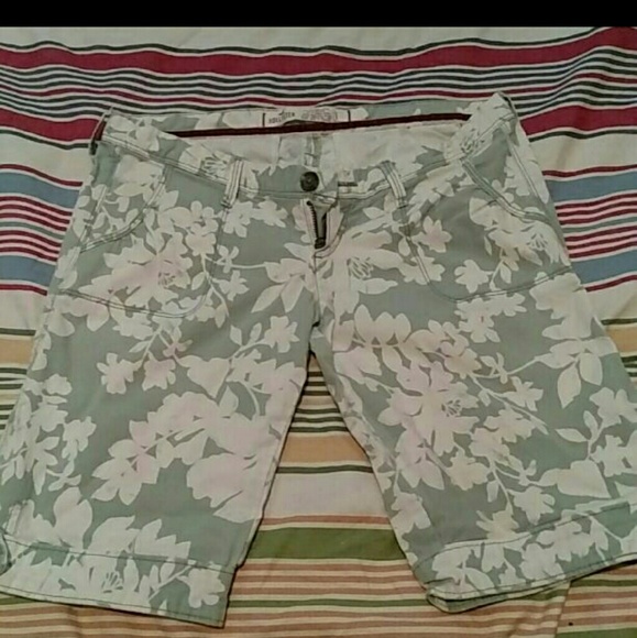Hollister shorts