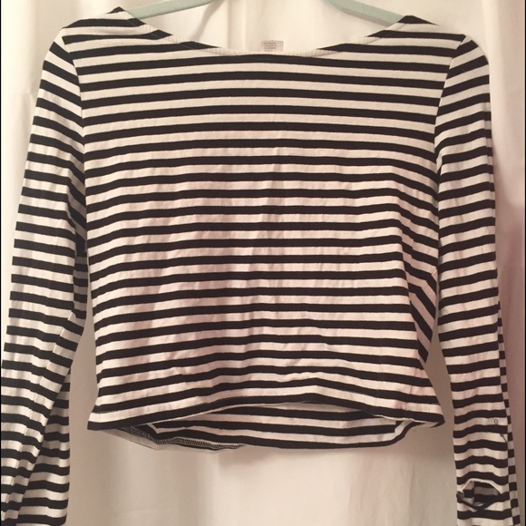 H&M long sleeved crop top