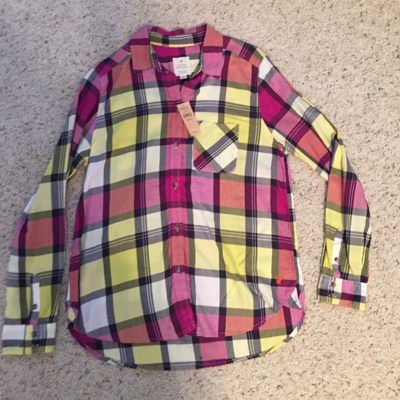 NWT American Eagle Flannel size medium