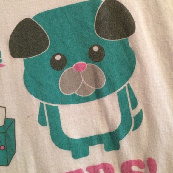 Tshirt - Picture 3 of 3