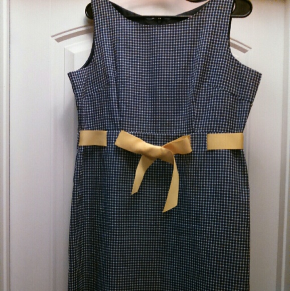 Matching outfit - Picture 2 of 4