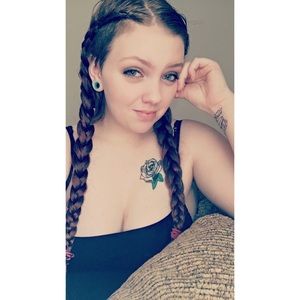 Meet your Posher, Katie