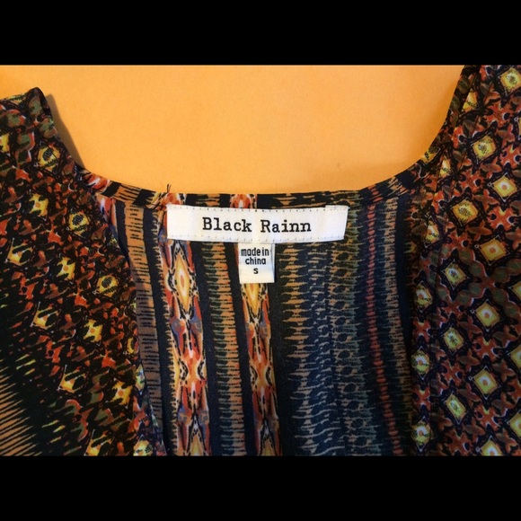 Black Rainn Kimono - Picture 2 of 2