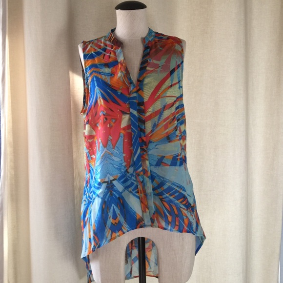 Palm print sleeveless top - Picture 1 of 4