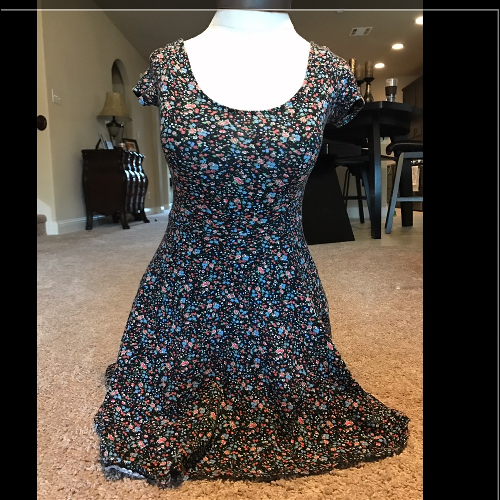 Floral Dress- Perfect for Date night or Girls night out