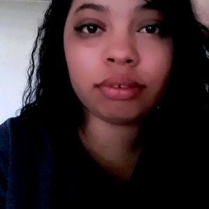 Meet your Posher, Maya